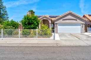 1700 San Simeone Way, Los Banos, CA 93635 - Photo 5