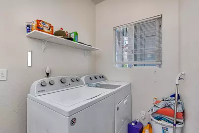 1700 San Simeone Way, Los Banos, CA 93635 - Photo 33