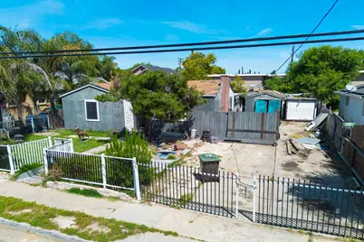 1823 W Acacia Street, Stockton, CA 95203 - Photo 37