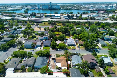 1823 W Acacia Street, Stockton, CA 95203 - Photo 45