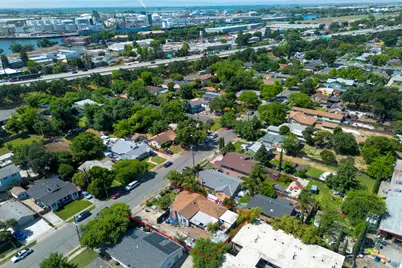 1823 W Acacia Street, Stockton, CA 95203 - Photo 47