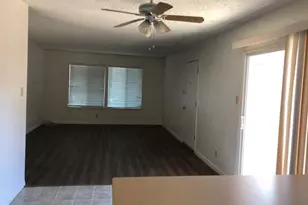 8613 La Riviera Dr, Sacramento, CA 95826 - Photo 1