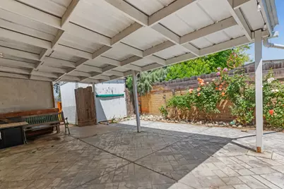 638 Orange Avenue, Ripon, CA 95366 - Photo 23