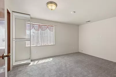 638 Orange Avenue, Ripon, CA 95366 - Photo 13