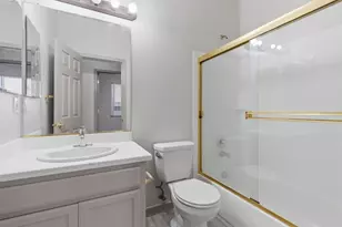 4318 Highbridge Ln, Stockton, CA 95206 - Photo 23