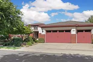 2424 Ashbridge Ln, Manteca, CA 95336 - Photo 3