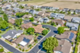 2195 Brigadoon Walk, Manteca, CA 95336 - Photo 39
