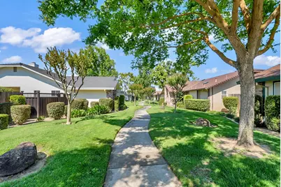 2195 Brigadoon Walk, Manteca, CA 95336 - Photo 25