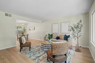 6 Lacota Ct, Sacramento, CA 95823 - Photo 3
