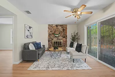 6 Lacota Court, Sacramento, CA 95823 - Photo 17
