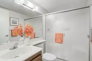 6 Lacota Ct, Sacramento, CA 95823 - Photo 21