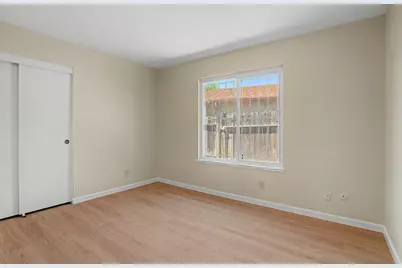 6 Lacota Court, Sacramento, CA 95823 - Photo 19