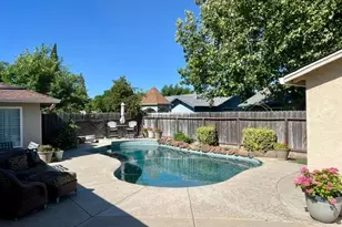 1826 Reisling Dr, Lodi, CA 95240 - Photo 31