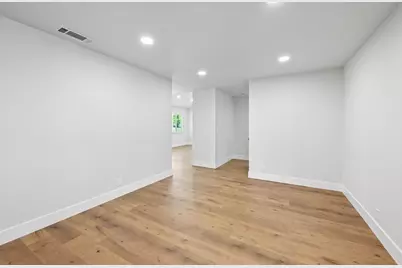 6439 Villa Drive, Sacramento, CA 95842 - Photo 11