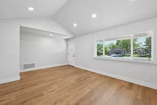 6439 Villa Dr, Sacramento, CA 95842 - Photo 7