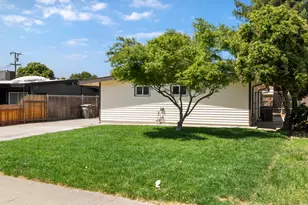 924 Cummins Way, West Sacramento, CA 95605 - Photo 3
