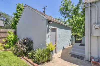 1916 45th Street, Sacramento, CA 95819 - Photo 43