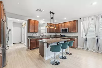 2725 N Cove Drive, Sacramento, CA 95833 - Photo 7