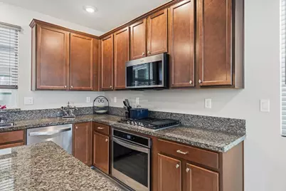 2725 N Cove Drive, Sacramento, CA 95833 - Photo 9
