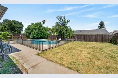 215 Singh Avenue, Rio Linda, CA 95673 - Photo 7