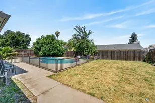 215 Singh Ave, Rio Linda, CA 95673 - Photo 7
