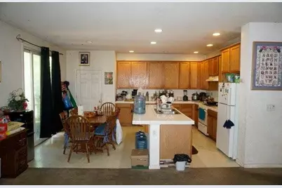 8865 Skipjack Way, Sacramento, CA 95828 - Photo 11