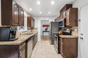 5031 Quonset Dr, Sacramento, CA 95820 - Photo 13