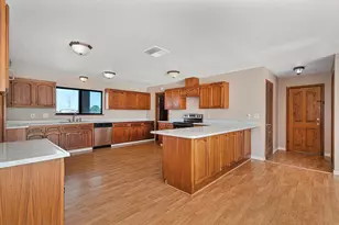 7495 Passalis Ln, Sacramento, CA 95829 - Photo 29