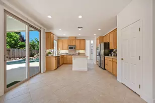 1956 Saint Patrick Way, Roseville, CA 95747 - Photo 19