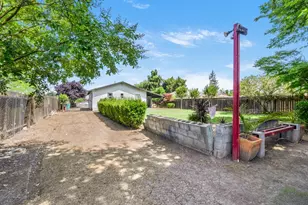 5624 E Washington St, Stockton, CA 95215 - Photo 29