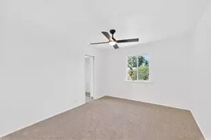 5624 E Washington St, Stockton, CA 95215 - Photo 9