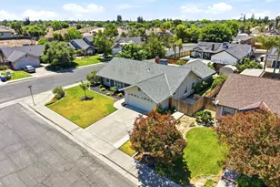 2702 Burl Ct, Hanford, CA 93230 - Photo 33