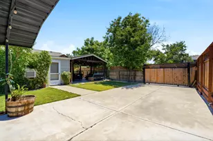 2702 Burl Ct, Hanford, CA 93230 - Photo 39