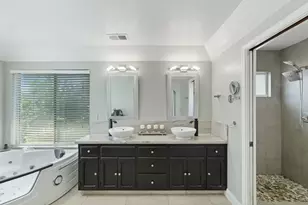 230 River Oaks Dr, Lodi, CA 95240 - Photo 27