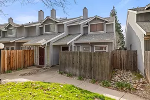7648 Lily Mar Ln, Antelope, CA 95843 - Photo 5