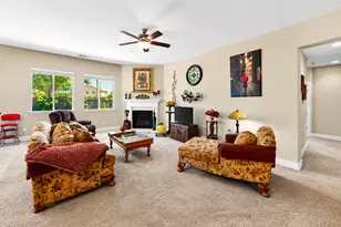 1176 Obsidian Ct, Los Banos, CA 93635 - Photo 5