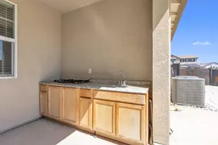1807 W Woodward Ave, Manteca, CA 95337 - Photo 29