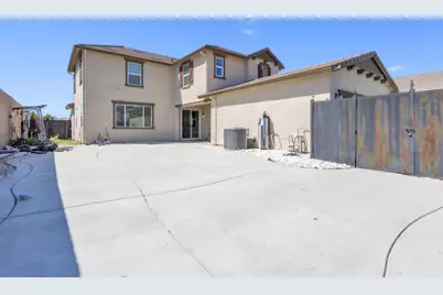 1807 W Woodward Avenue, Manteca, CA 95337 - Photo 31