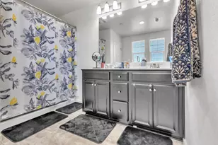 1807 W Woodward Ave, Manteca, CA 95337 - Photo 17