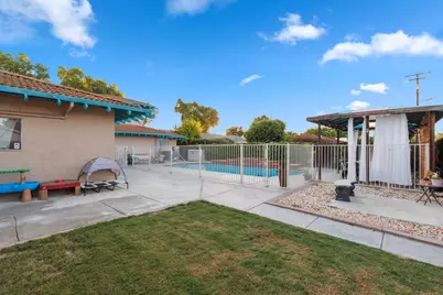 201 N 7th Street, Patterson, CA 95363 - Photo 13