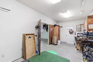 201 N 7th St, Patterson, CA 95363 - Photo 15