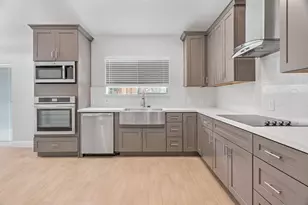 360 Mt Oso Ave, Tracy, CA 95376 - Photo 13