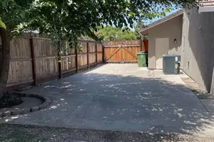 360 Mt Oso Ave, Tracy, CA 95376 - Photo 23