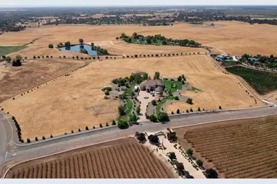 12702 Tessie Place, Wilton, CA 95693 - Photo 5