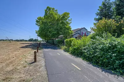 316 Thrush Court, Roseville, CA 95747 - Photo 75