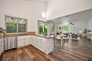 316 Thrush Ct, Roseville, CA 95747 - Photo 17