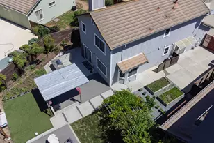 8984 Agate Creek Ct, Elk Grove, CA 95758 - Photo 7
