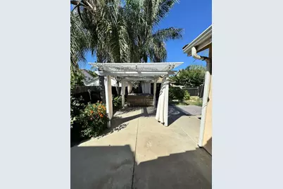 1127 Kestrel Drive, Patterson, CA 95363 - Photo 3