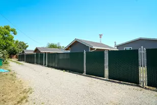 643 5th St, Willows, CA 95988 - Photo 21