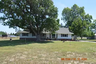 1706 N Washington Rd, Turlock, CA 95380 - Photo 3